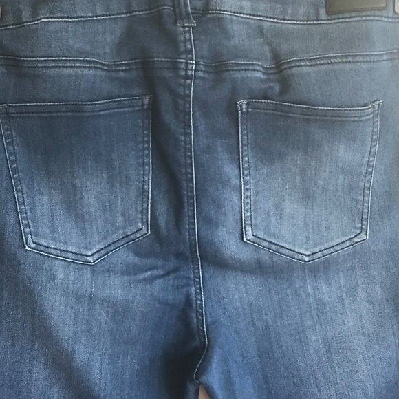 CELEBRITY PINK Ankle Length Jeans Vintage Dark Women’s Plus Size 20 - Picture 6 of 16